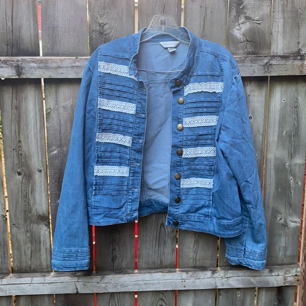 Christopher & Banks denim jacket sz. L